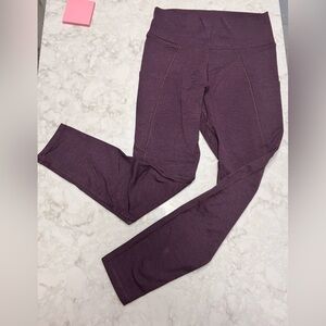 Fleo medium heather Shale Wine Reverie 25” leggings EUC